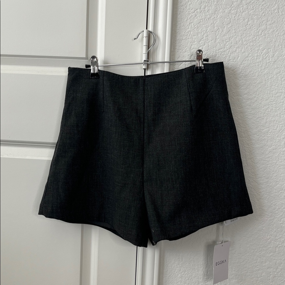 EGGKA Flat Front High Rise Waisted Suiting Tailored Darted Shorts